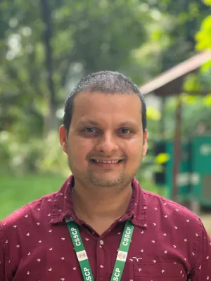 Dr. Vivek Dwivedi